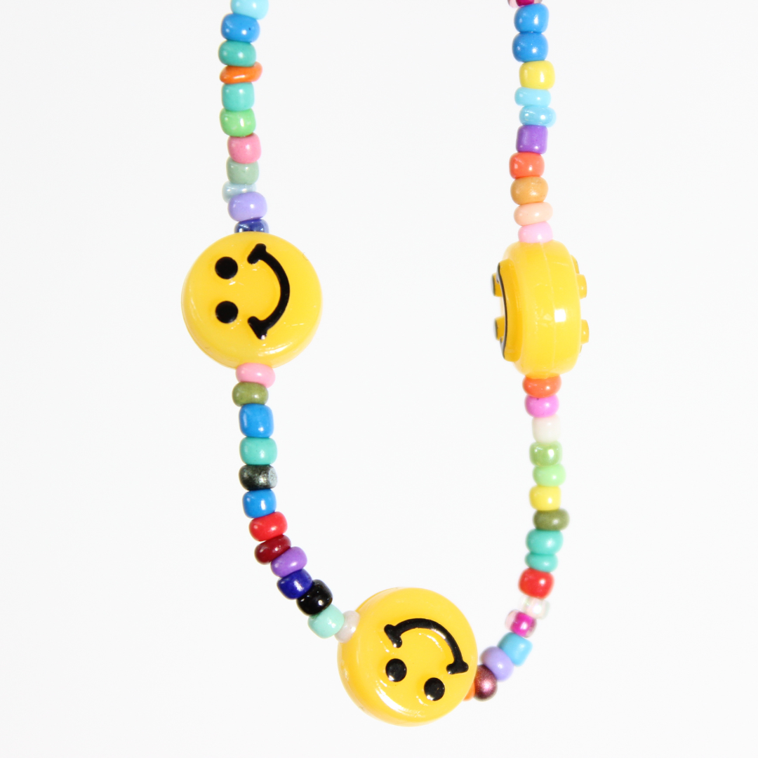 "so happy" phone charm
